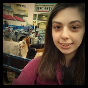 Meet your Posher, Ashley